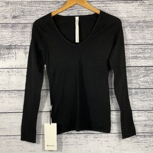 NWT Lululemon athletica Stand Steady V-Neck Sweater